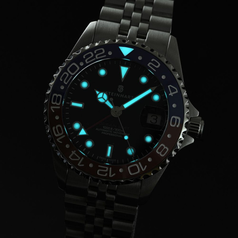 Steinhart Ocean 39 GMT.2 BLUE-RED Ceramic Men's Diver Watch Blue-Red Bezel/Black Dial 103-1061