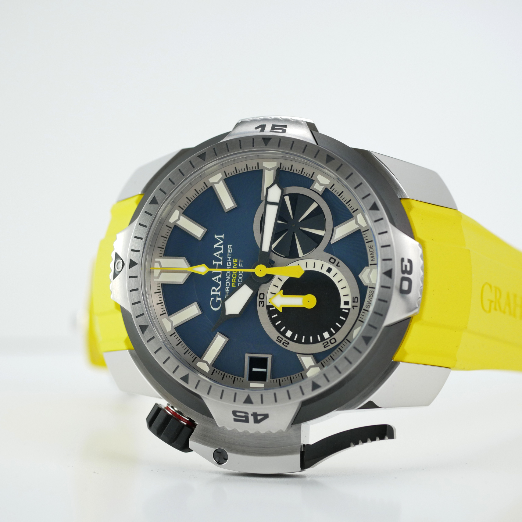 Graham Chronofighter ProDive 2000ft Chronograph Men's Watch Blue Dial /  Yellow Strap MR-2CDAV-1 [MR-2CDAV-1] - $5,700.00 : Chronotiempo.com, your  unique online watch boutique