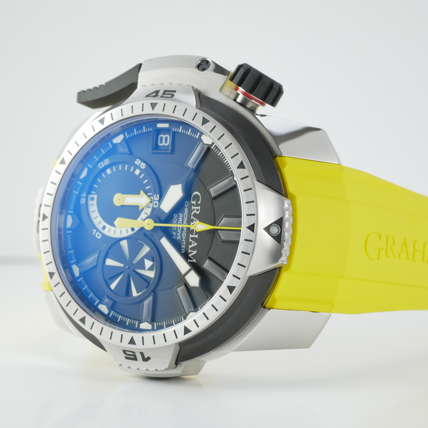 Graham Chronofighter ProDive 2000ft Chronograph Men's Watch Black Dial / Yellow Strap 2CDAV.B02A.Y