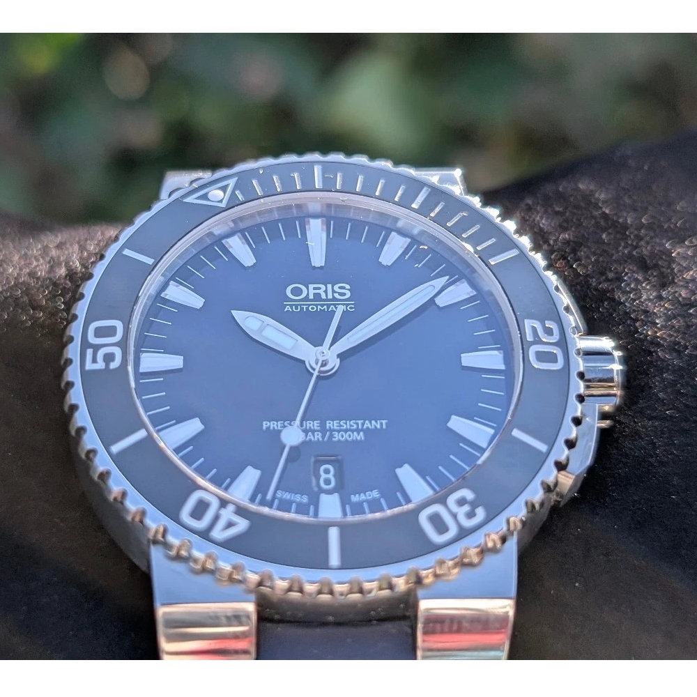 Oris Aquis Date Blue 01 733 7653 Men's Automatic 43mm Swiss Watch Rubber Strap