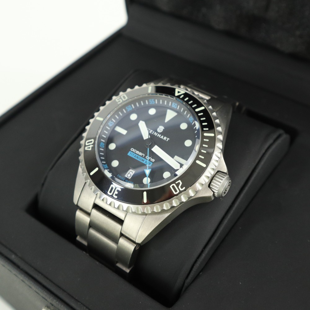 Steinhart Ocean Titanium 500 Premium 42mm Swiss Automatic Diver Men's Watch 106-0505
