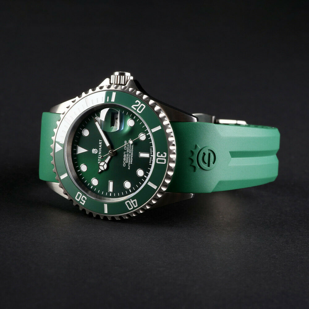 Steinhart OCEAN 1 Green Ceramic 42mm Swiss Automatic Watch with an Original Green Silicone Strap (clasp)