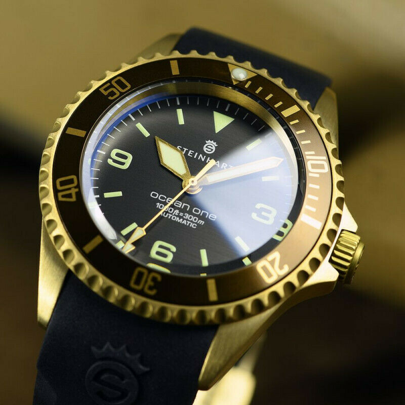 Steinhart Ocean One Bronze Dark Brown 42mm Automatic Swiss Diver Watch 103-0573 Black Silicone Strap