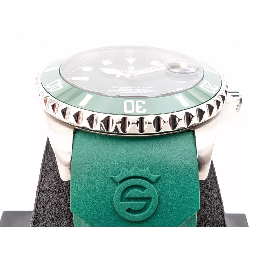 Steinhart Ocean 39 DOUBLE-GREEN Automatic Swiss Diver Watch Silicone 103-1065