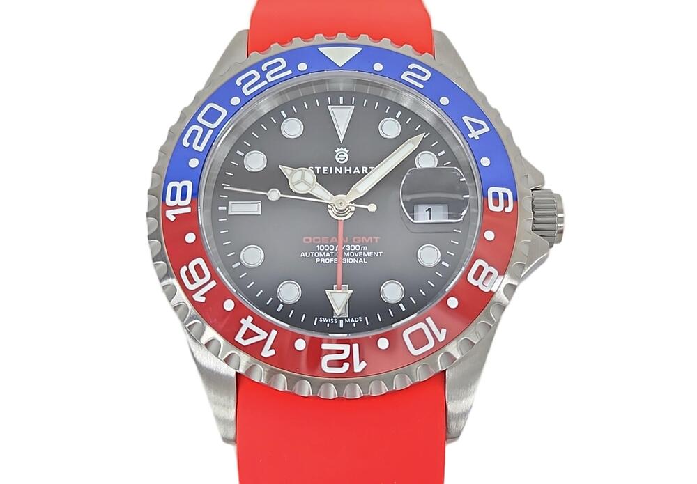 Chronotiempo Red Curved Silicone Rubber 22mm Strap for Steinhart Ocean Diver Watches